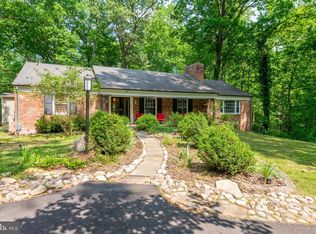 12201 Remington Dr, Silver Spring, MD 20902