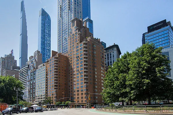 240 Central Park South