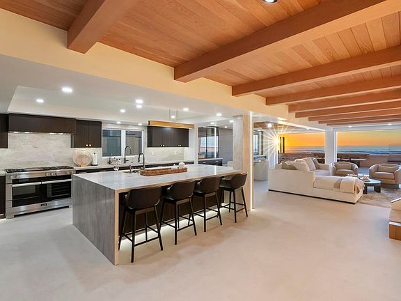 4th image of 2016 Ocean Front