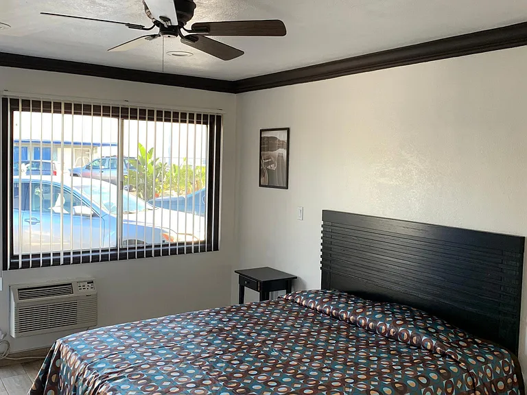 11672 Beach Blvd #7 — Photo 3