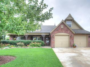 323 E 113th St S, Jenks, OK 74037