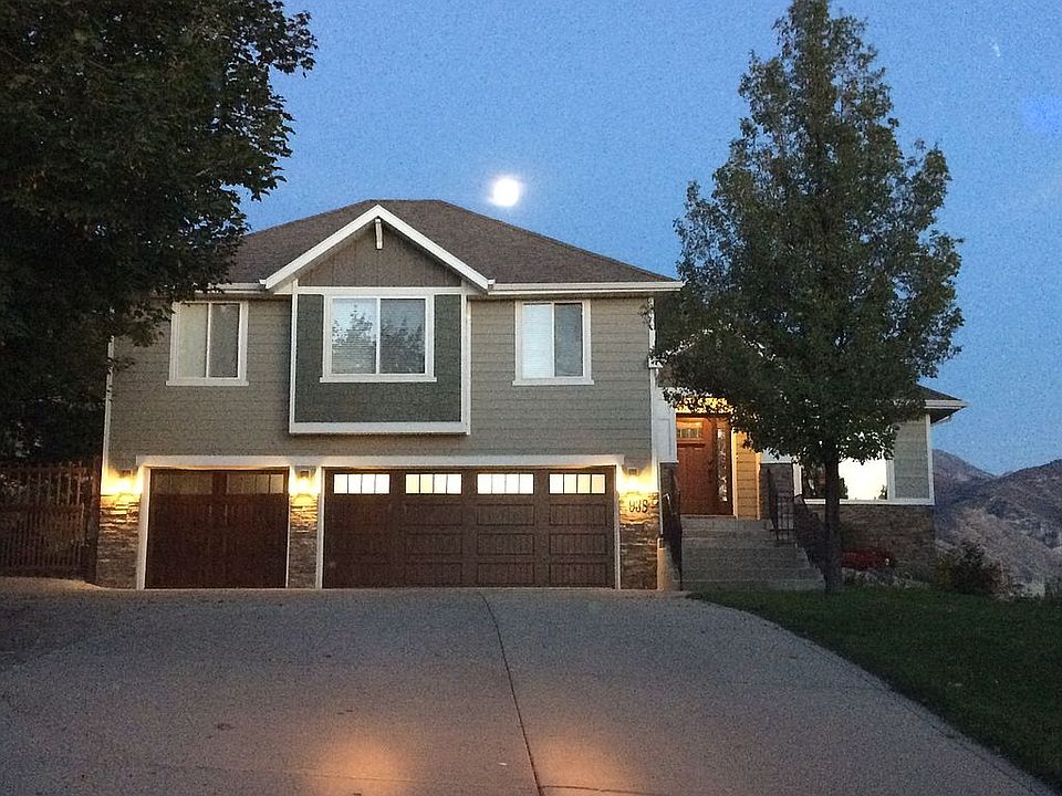 Beautiful home at dusk