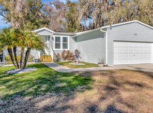 101 Poinsettia Dr #680, Leesburg, FL 34788