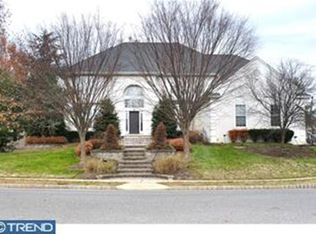 2 Cameo Dr, Cherry Hill, NJ 08003