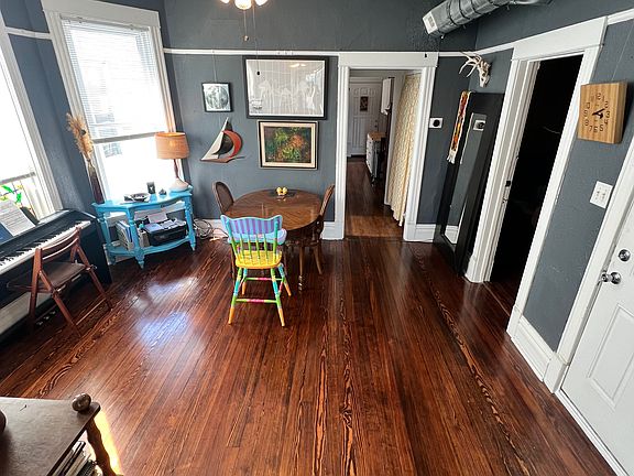 3rd image of 3650 W Wabansia Ave Unit 3