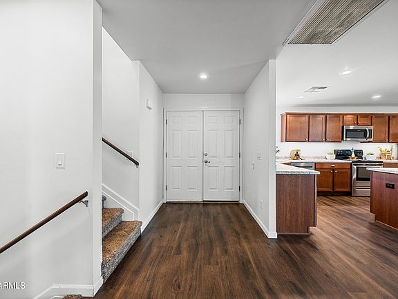 5th image of 1720 E HERMOSA Drive