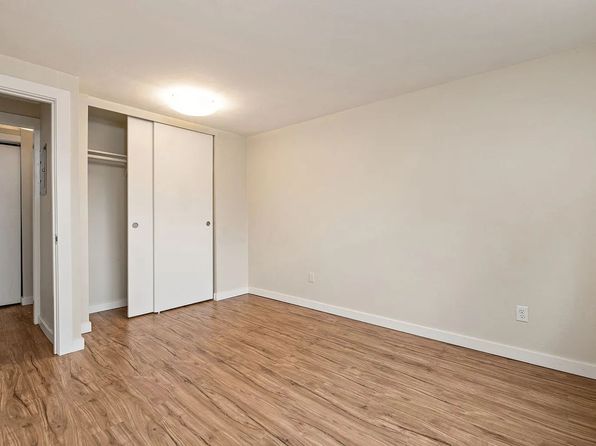 49 W Dravus St APT 302