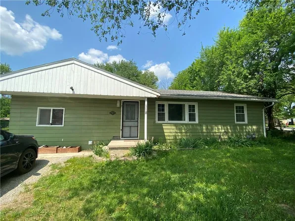 118 NE 981st Rd, Knob Noster, MO 65336
