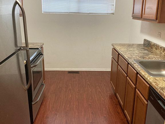 4th image of 1701 Northfield Sq APT A