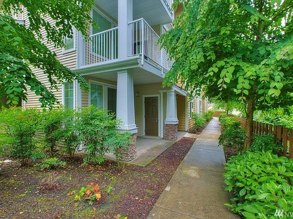 3rd image of 21404 40th Pl S Unit H
