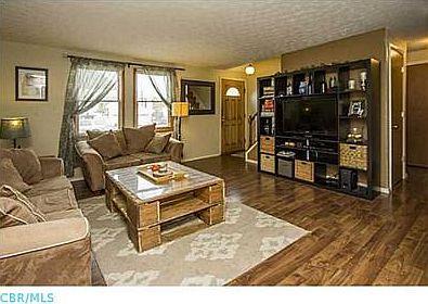 3rd image of 4093 Jonquil St