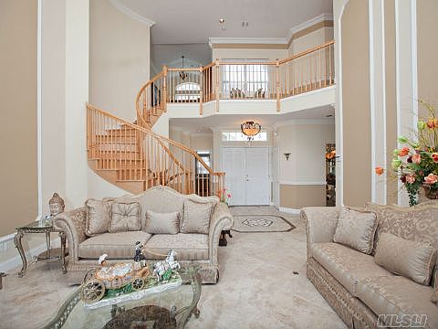 4th image of 3 Augusta Ct