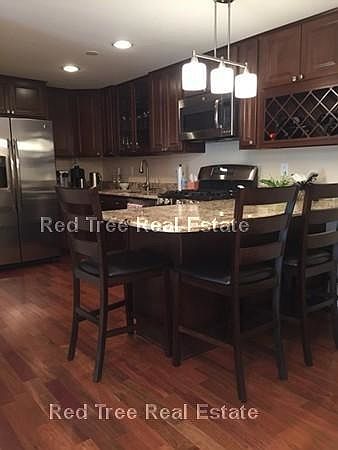 1st image of 1212 Vfw Pkwy #121223