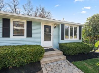 5 Louis Ballard Ln, Millbury, MA 01527