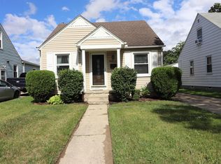4011 Mildred St, Wayne, MI 48184