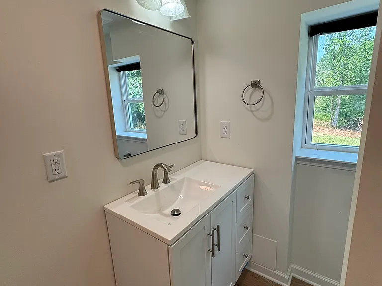 185 Lee Path #B — Photo 13