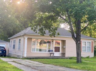 2343 Barker Ave, Lawrence, KS 66046