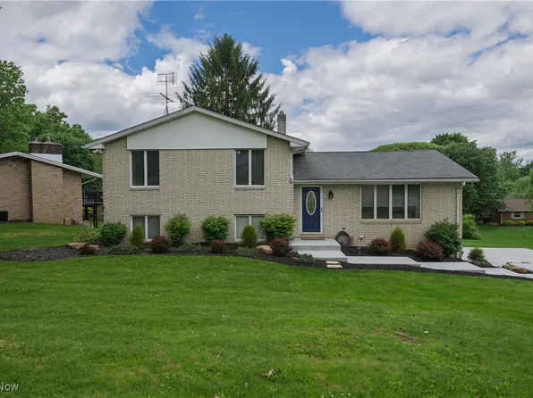 4184 Meadowview Dr NW, Canton, OH 44718
