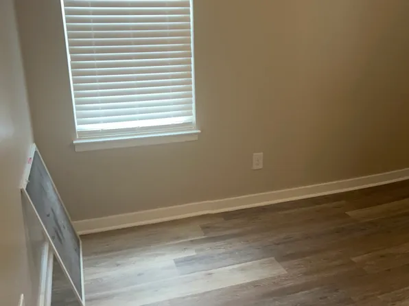 1568 Langston Dr, Johns Island, SC 29455