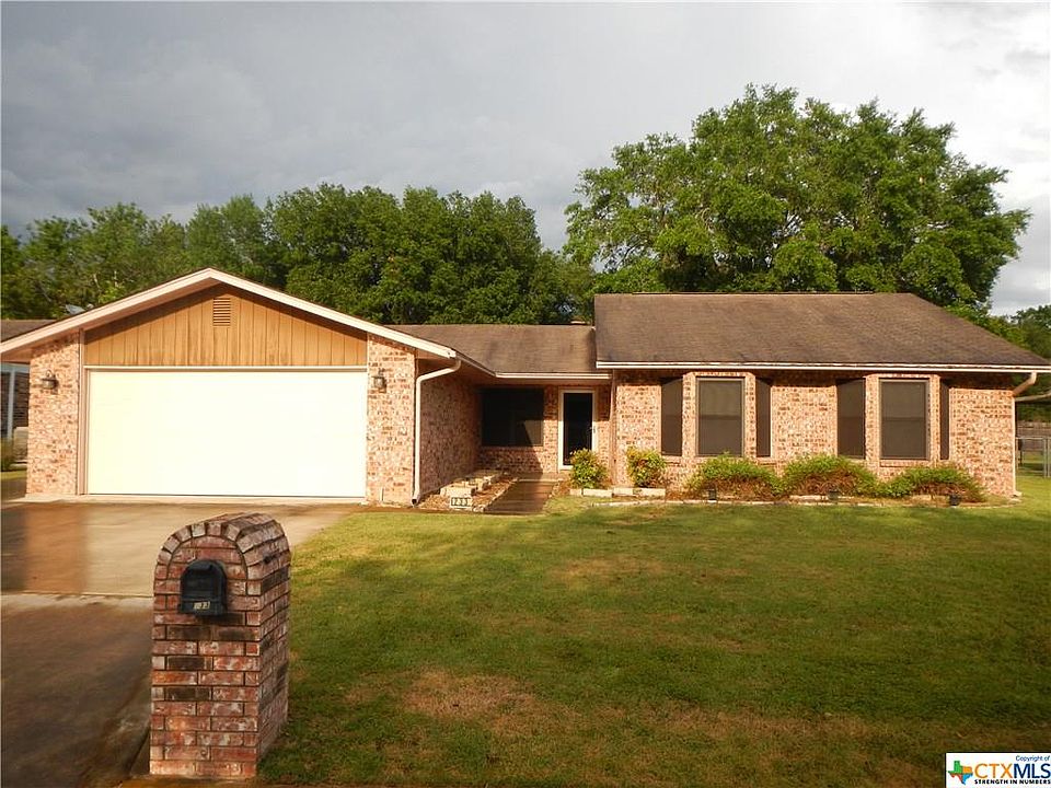 1st image of 233 Galvin Dr