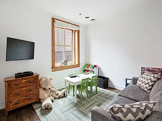 Rented by Sotheby's International Realty