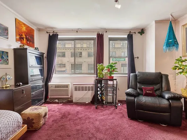 85 8th Avenue image 3 of 12