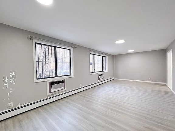 4th image of 295 Cherry St #2E