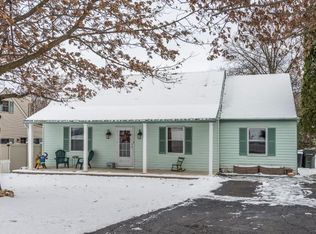 410 Hempfield Hill Rd, Columbia, PA 17512