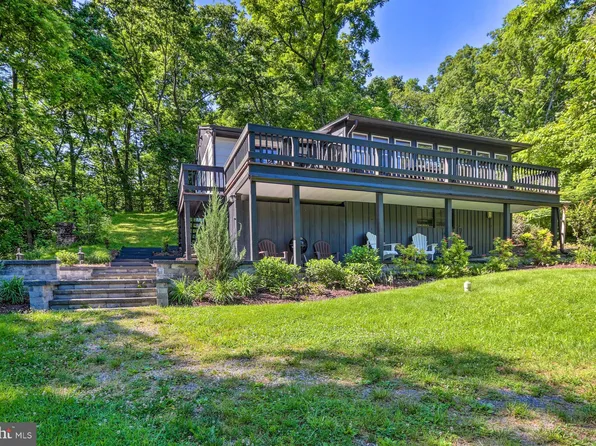 3295 River Rd, Bluemont, VA 20135