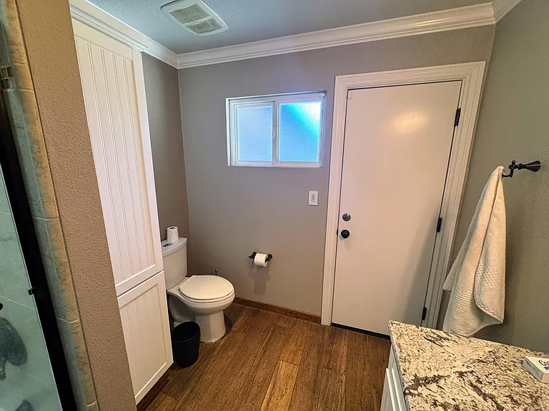 Guest bathroom/shower
