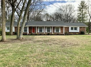 1518 Lipscomb Dr, Brentwood, TN 37027