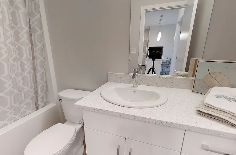 575 S Dogwood St #410 — Photo 15