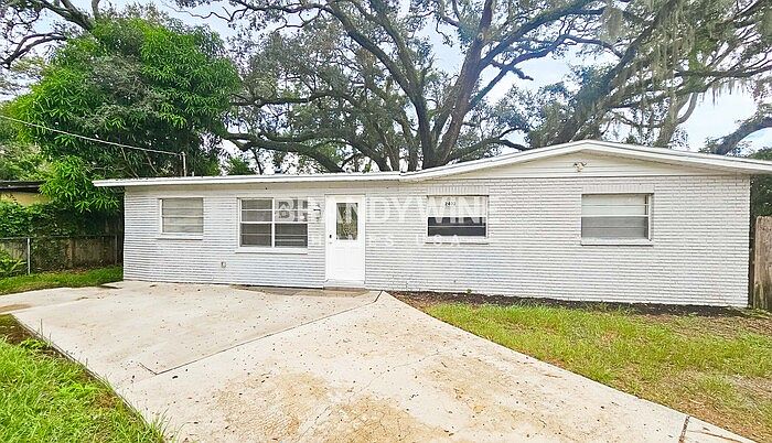 1st image of 2402 E Bougainvillea Ave