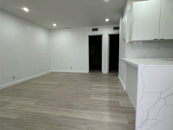 4th image of 2660 NE 8th Avenue #116