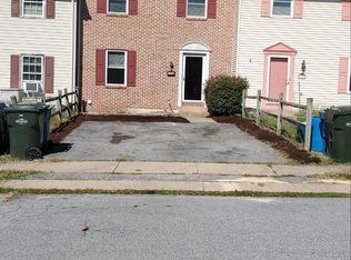 159 Stone House Ln, Columbia, PA 17512