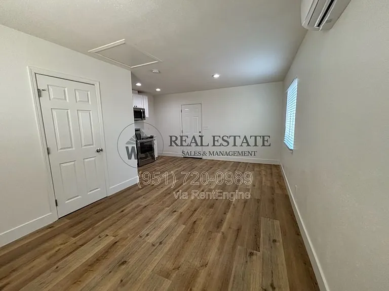 5704 Wisteria Dr #3 — Photo 4