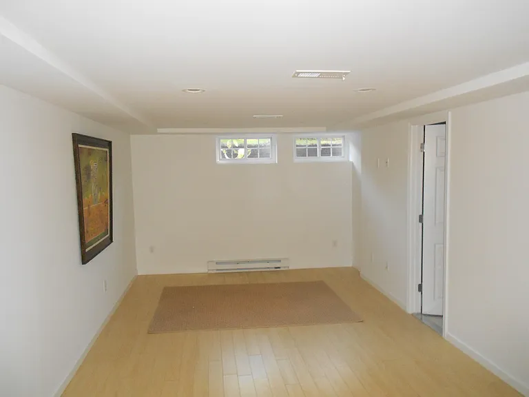 4406 Jones Bridge Rd — Photo 6