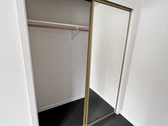 5th image of 330 Alemany Blvd APT 8