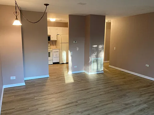 425 Walnut Creek Ln #1102 Photo 1