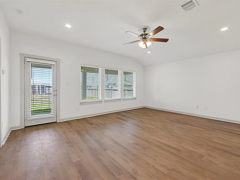 827 Silver Kettle Dr — Photo 6