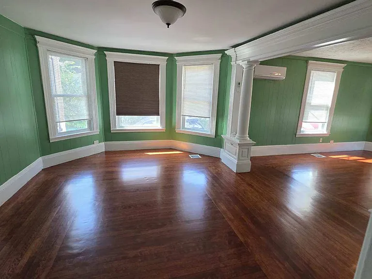 28 Lincoln St #2 — Photo 8