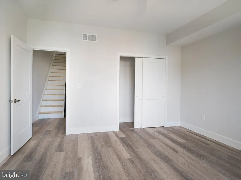 303 Fountain St — Photo 20