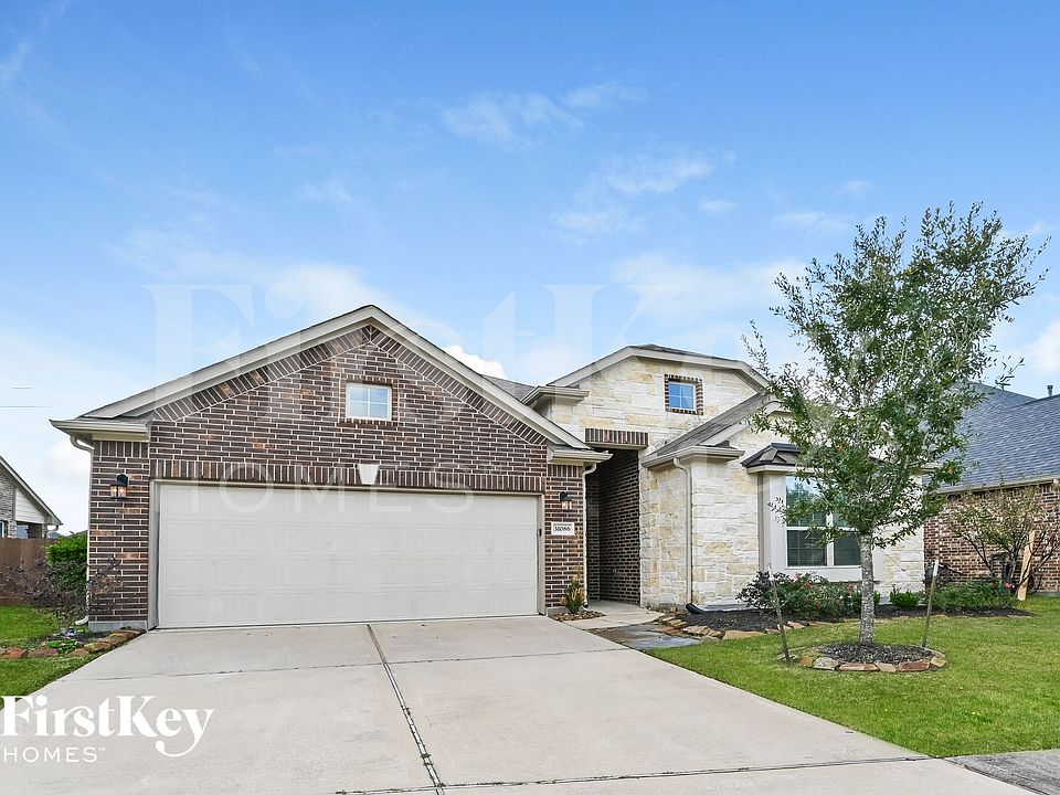 1st image of 31086 Timber Bend Ln