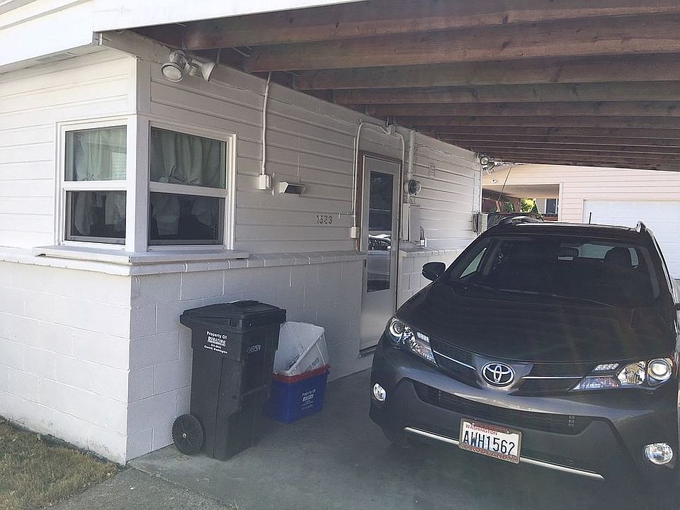 Corner Kitchen Window