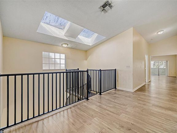 3rd image of 1069 Universal Rest Pl