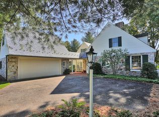 708 Bent Creek Dr, Lititz, PA 17543