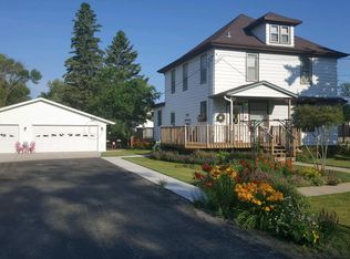 701 Parke Ave S, Glyndon, MN 56547