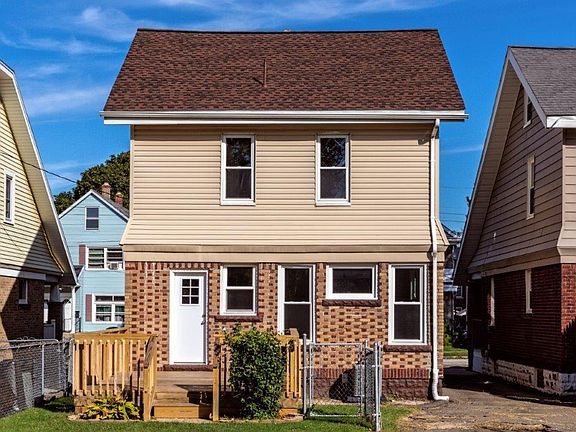 2nd image of 1021 W 30th St