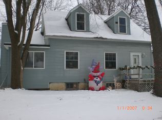 608 3rd St SE, Mason City, IA 50401