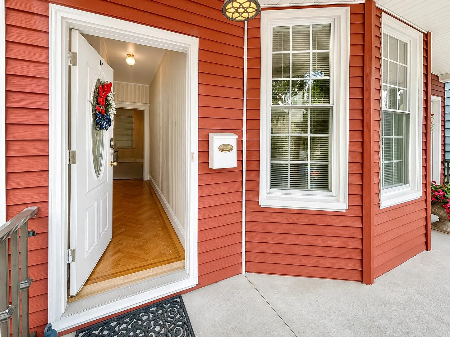 2 bed, 1.0 bath, 1000 sqft, $2,200 — Photo 2